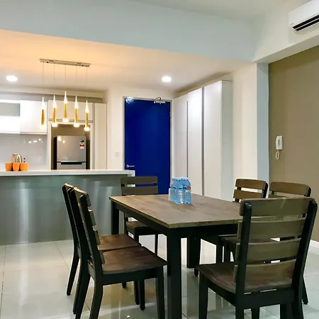 Sunset Seaview Vacation Condos Infinity Avenue Kota Kinabalu Exterior photo