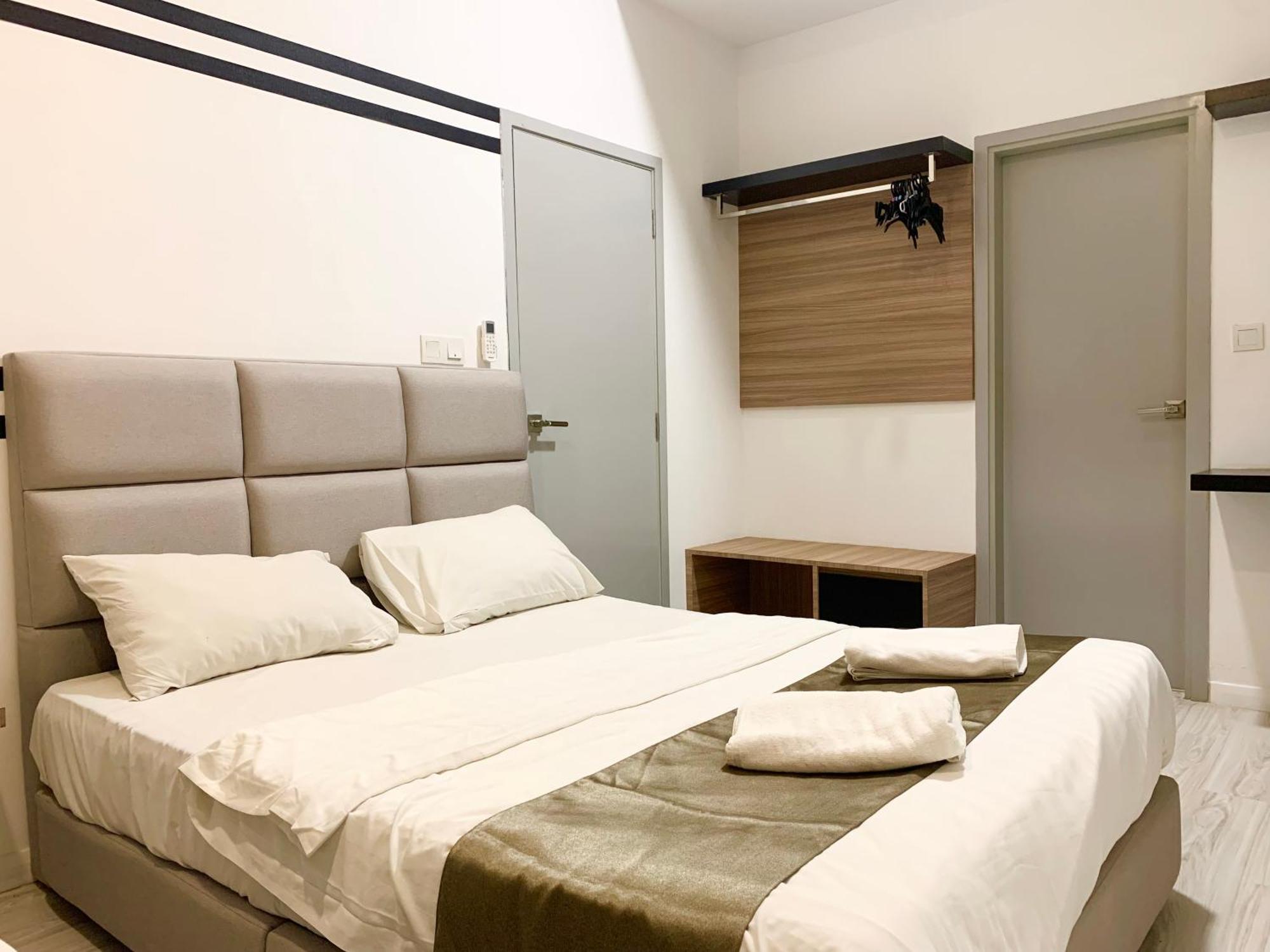 Sunset Seaview Vacation Infinity Avenue Apartment *